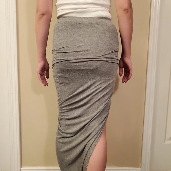 BOGO🔥 ASYMMETRICAL GREY SKIRT - Picture 2 of 2